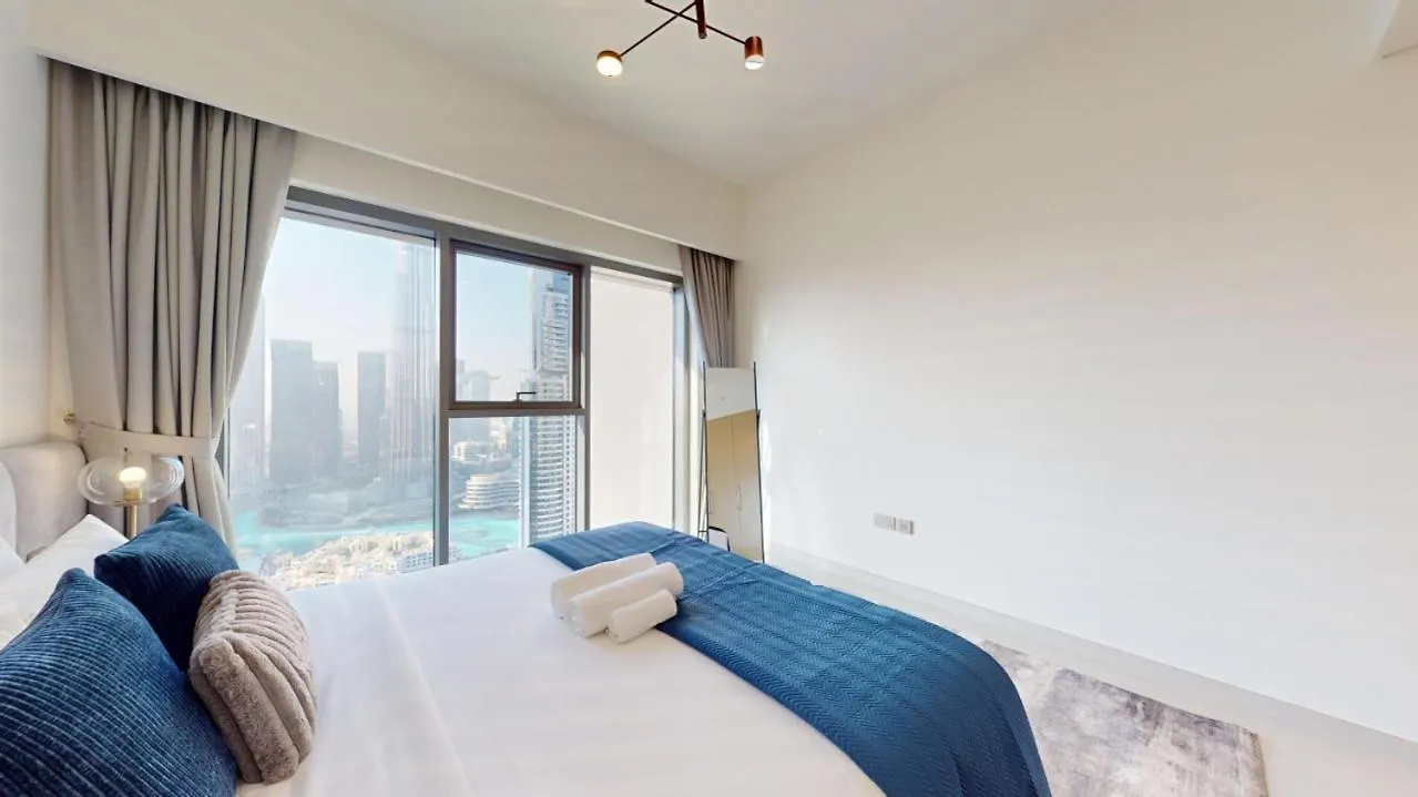 Burj Royale - Mesmerizing Three Bed With Burj View Dubaj Apartman