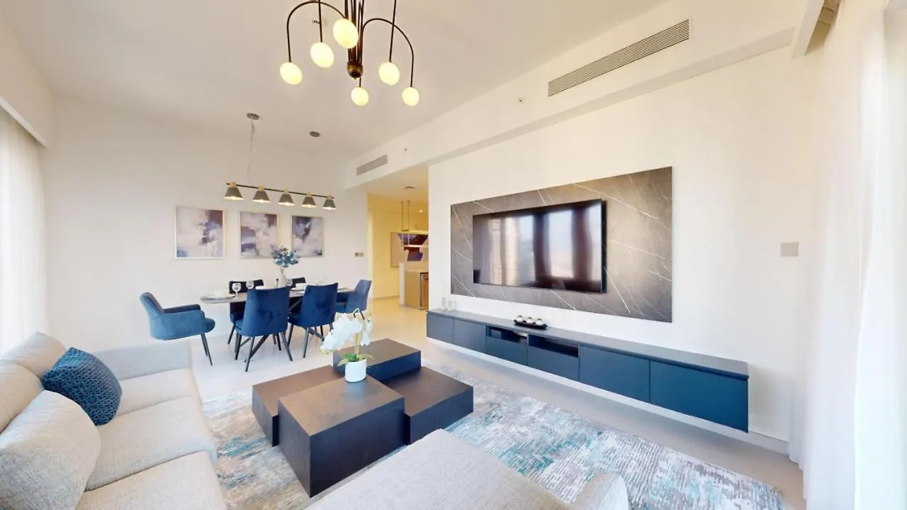 Apartment Burj Royale - Mesmerizing Three Bed With Burj View Dubai