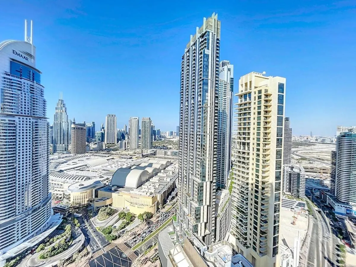 Apartment Burj Royale - Mesmerizing Three Bed With Burj View Dubai